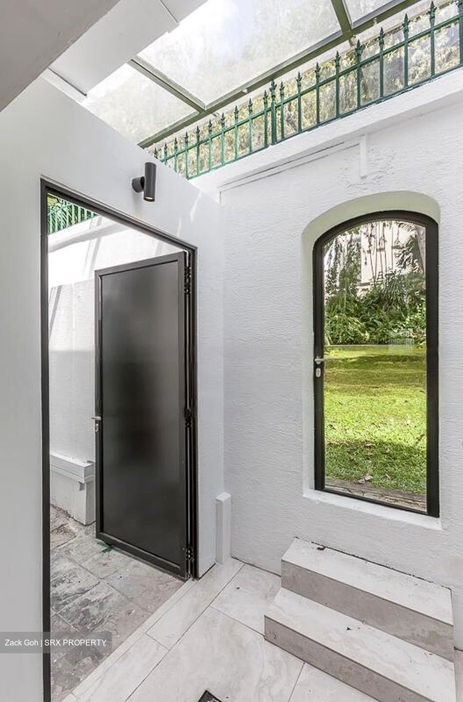 Teo Hong Road (D2), Shop House #456757761